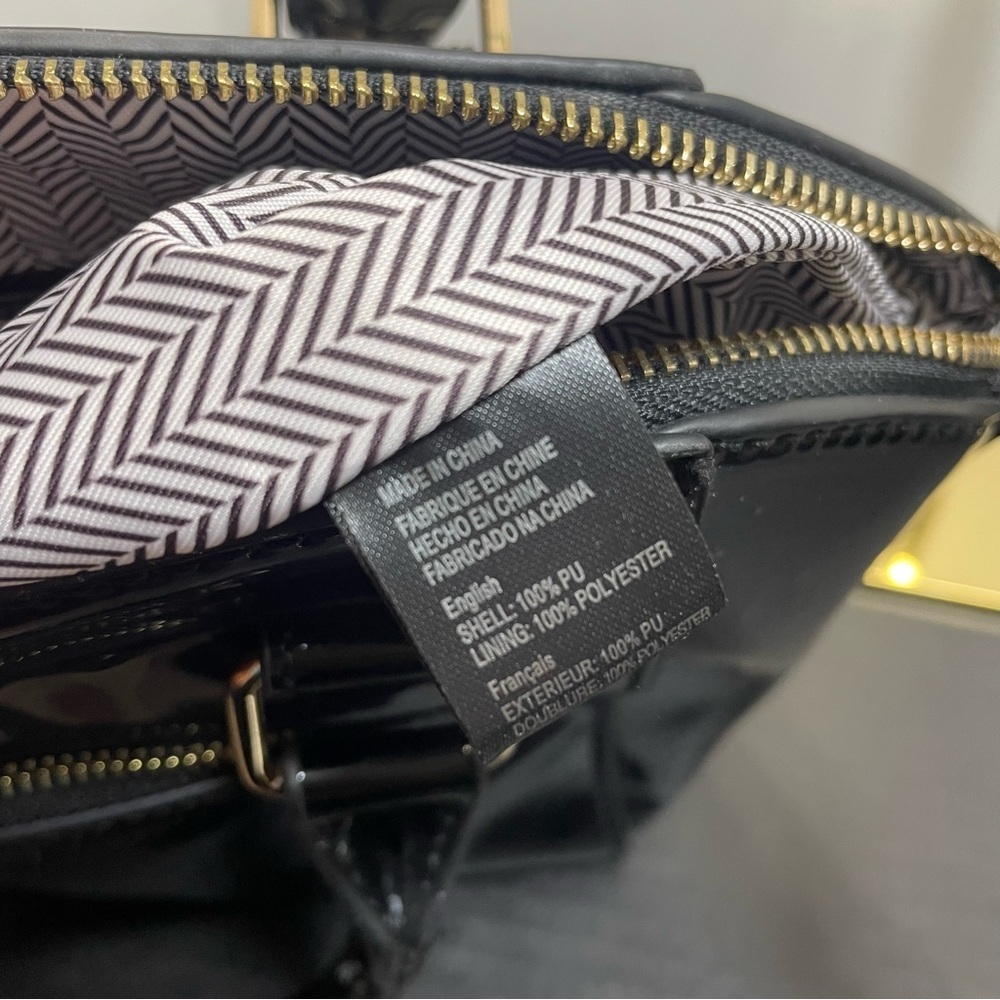 Isabelle purse with crossbody strap. Vegan leather. See pics small flaws. NEW. - Picture 12 of 13